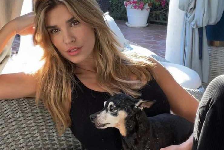 Perché i cani di elisabetta canalis si chiamano piero